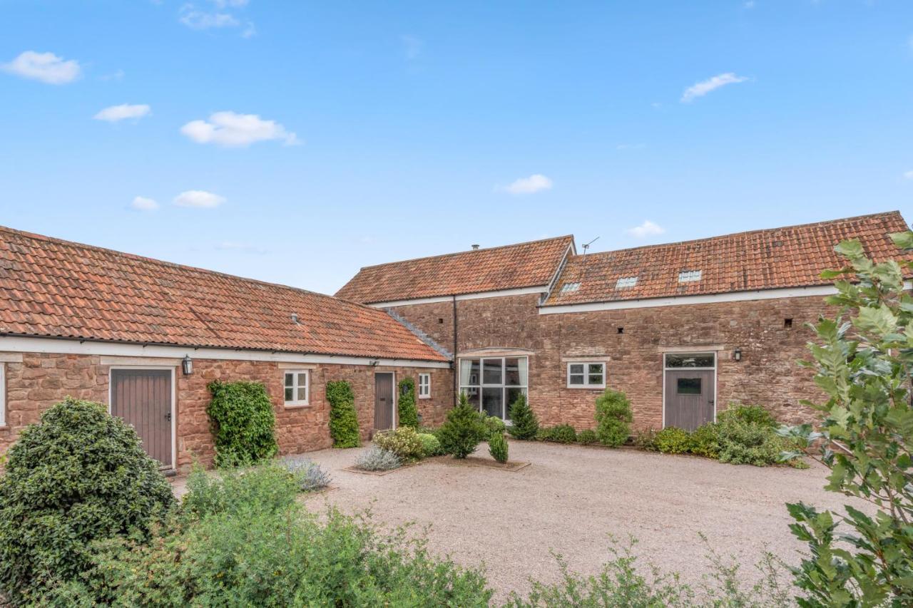 Lodge Barn Lydney Exterior photo